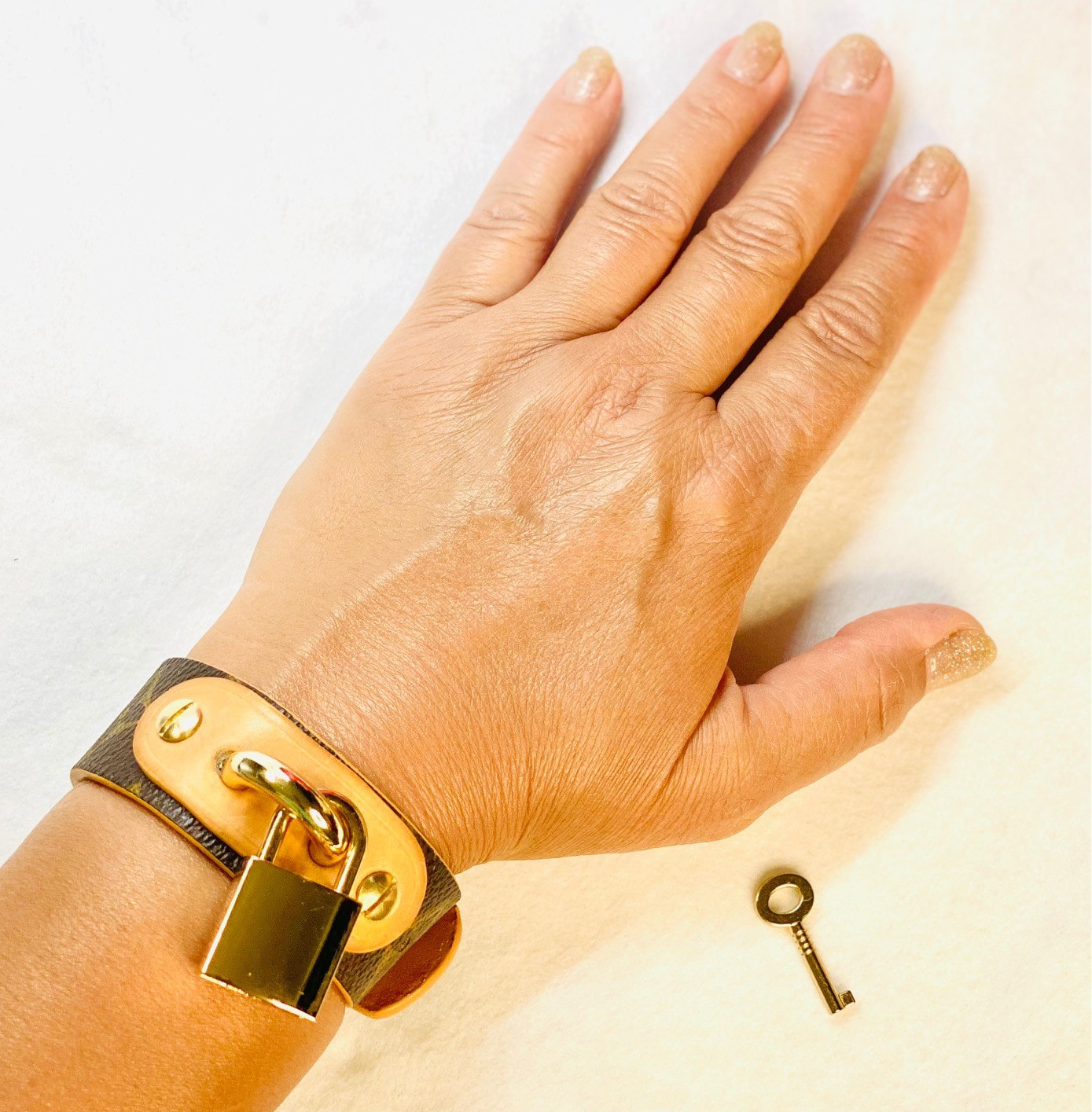 Louis Vuitton Padlock Charm Gold Bracelet at 1stDibs  louis vuitton padlock  bracelet, louis vuitton bracelets, gold padlock charm
